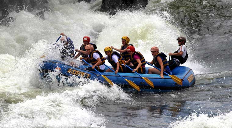 teens white water rafting